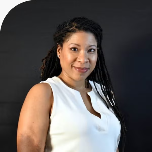 LaTanya Schwalb headshot