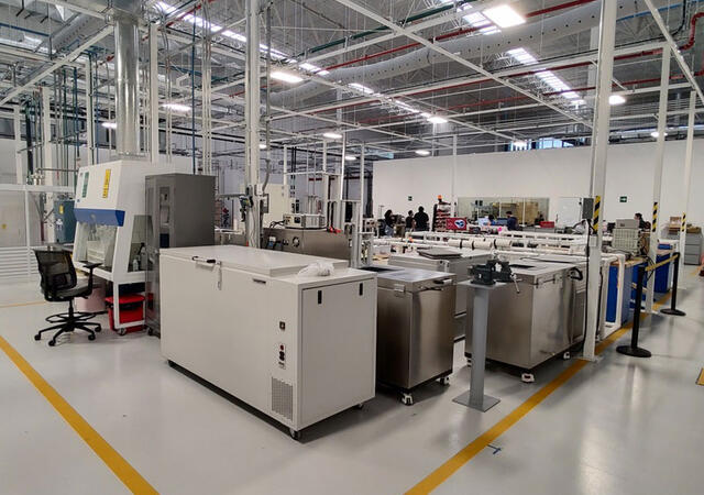 QRO laboratory