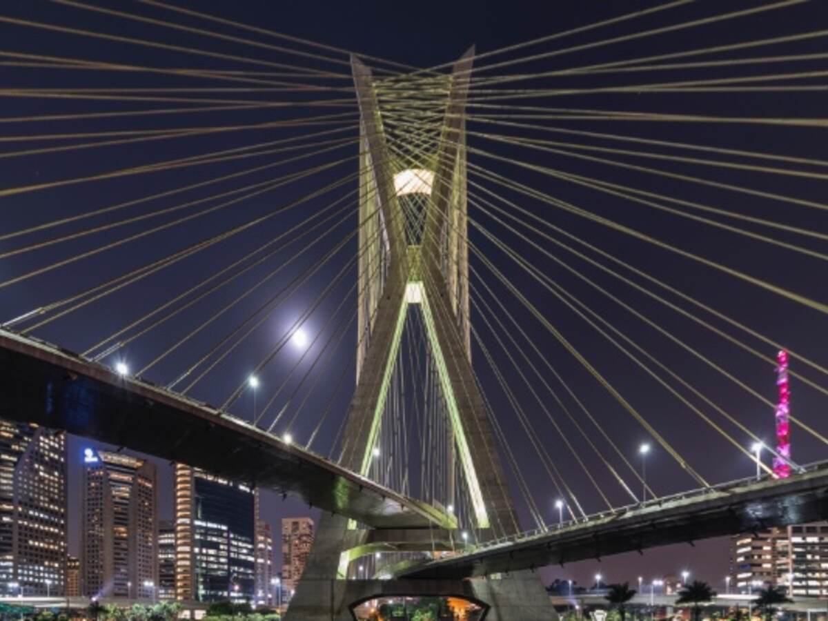Bridge in São Paulo